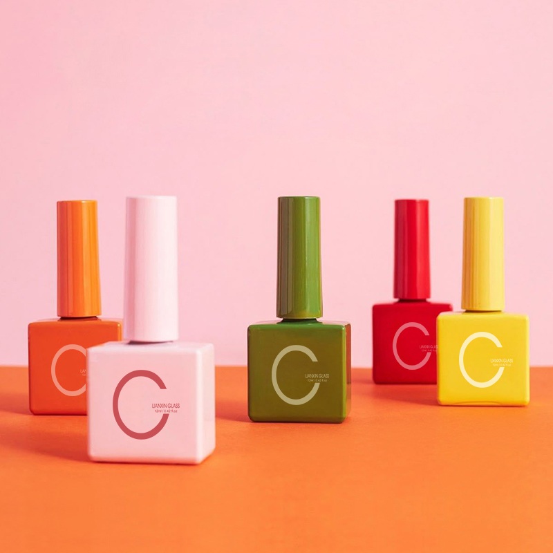 spray nail polish bottle