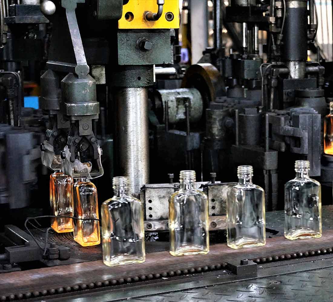 cosmetic packaging manufacturer