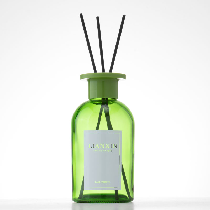 200ml reed diffuser packaging with cap