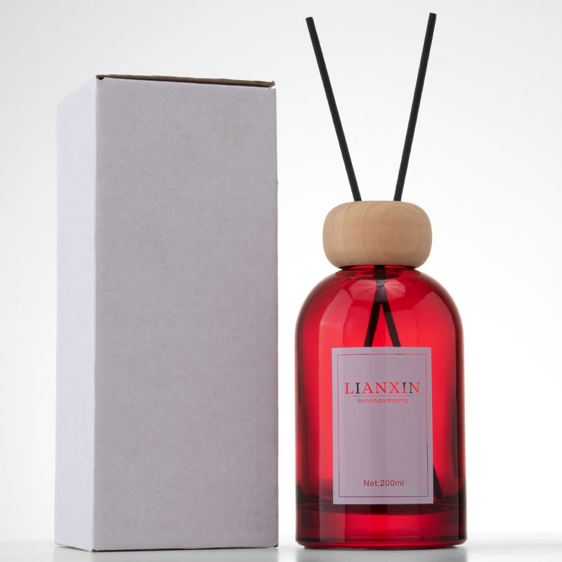 Red glass reed diffuser bottle for Christmas gift set 200ml