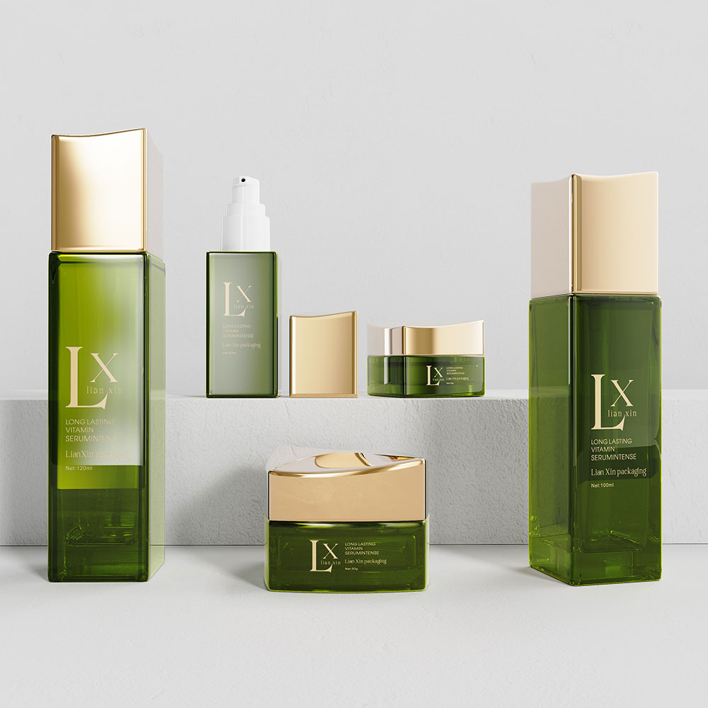 green glass serum bottle 40ml for luxury skincare branding