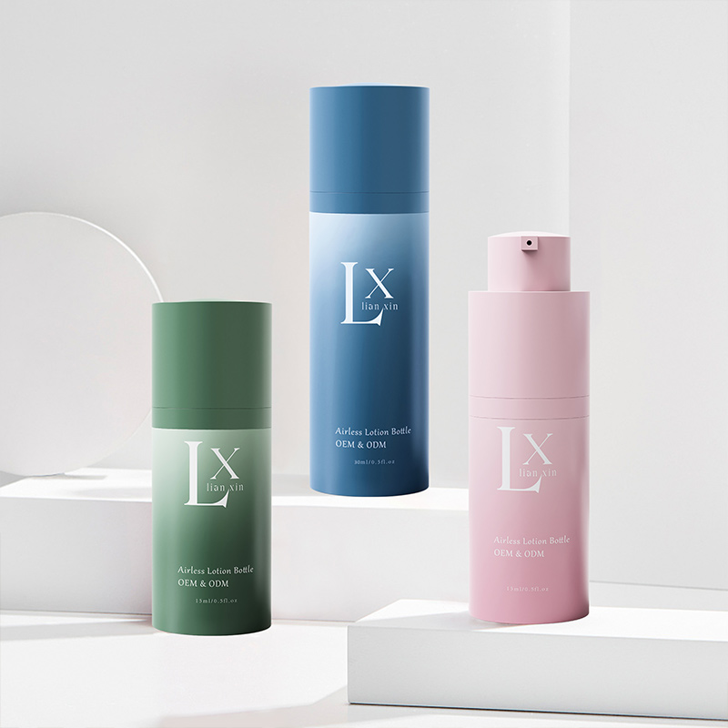 Spraying Cosmetic Packaging