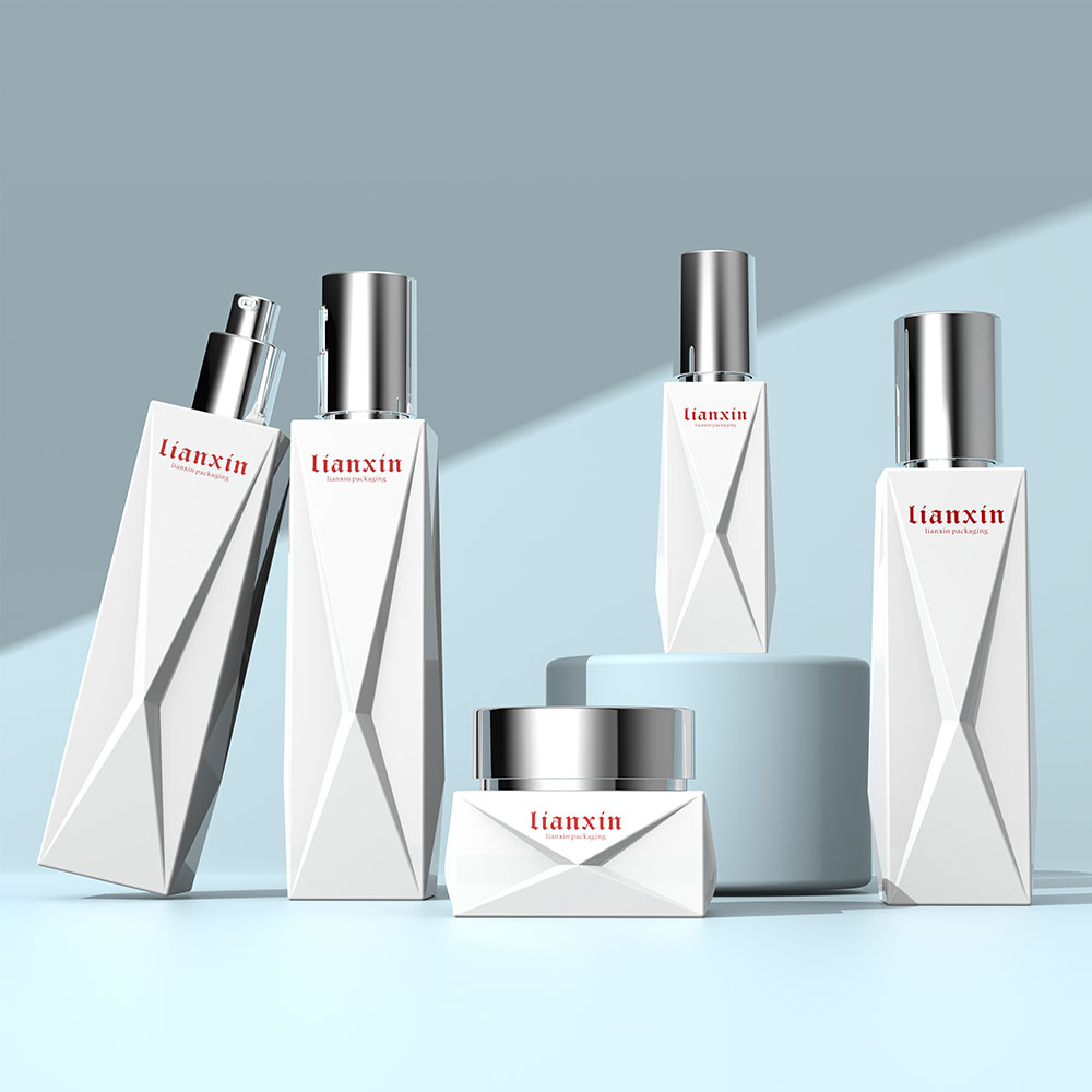 Custom Cosmetic Packaging