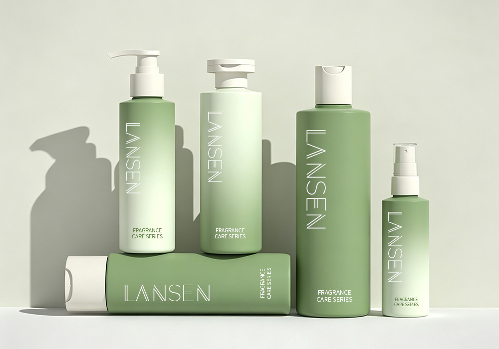 travel shampoo bottles