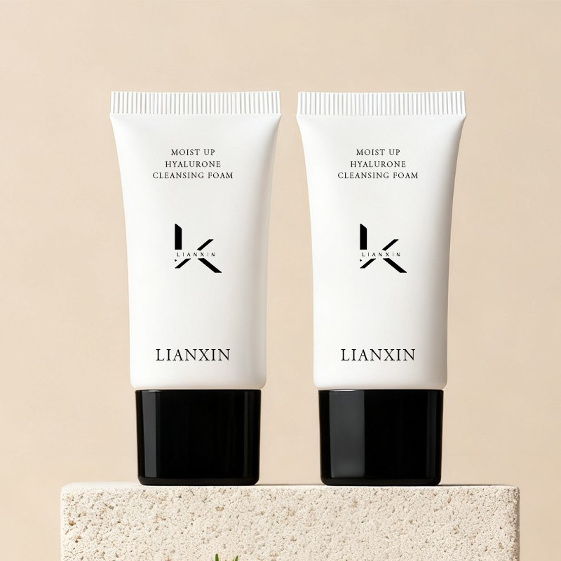 Plastic Cosmetic Squeeze Tube