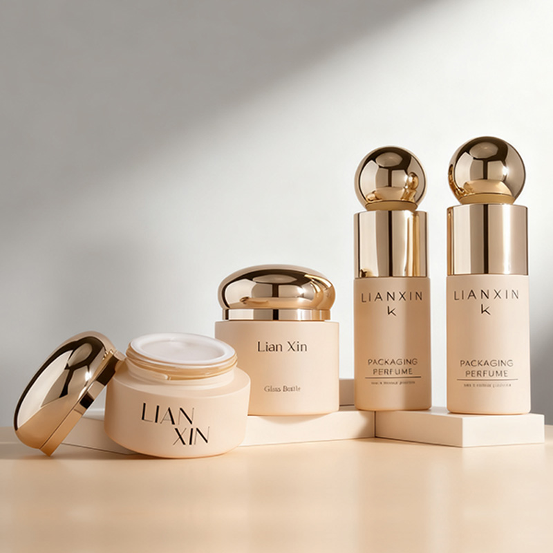 Round Ball Cap Glass Cosmetic Packaging