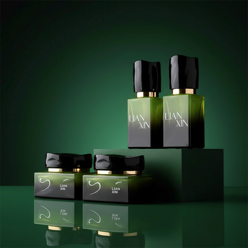 Square Green Gradient Glass Cosmetic Bottle Set