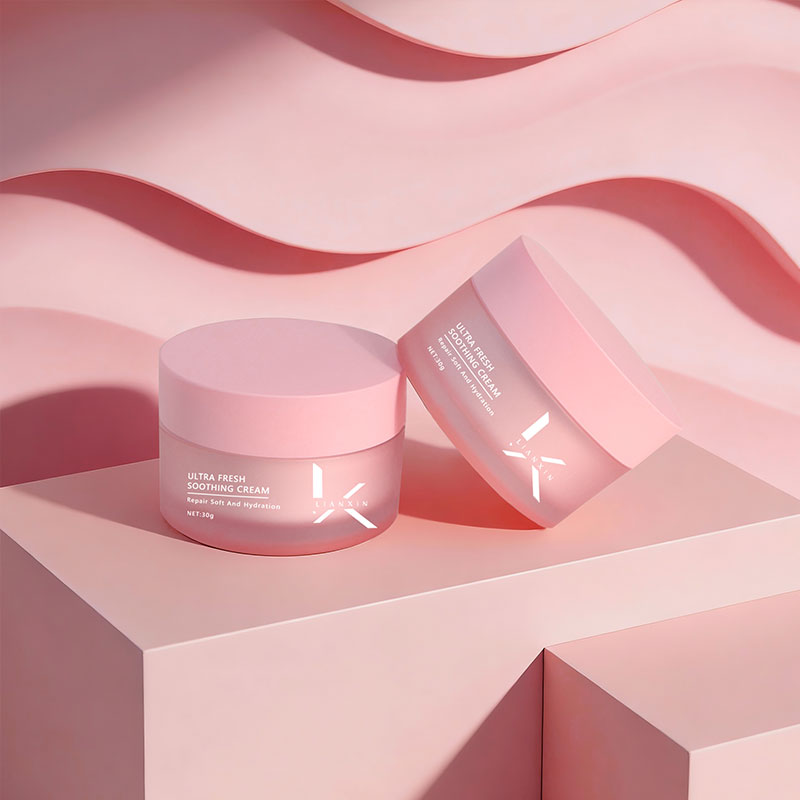 Pink 30g PP plastic cosmetic cream jars with screw lids