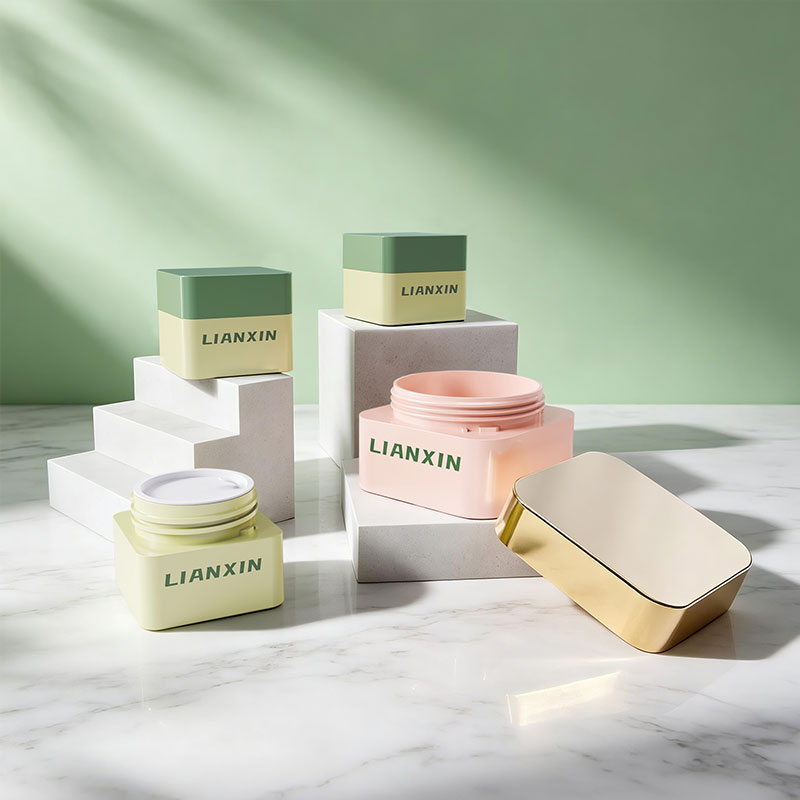 Custom square plastic skincare jars in multiple colors with 20g and 50g capacities