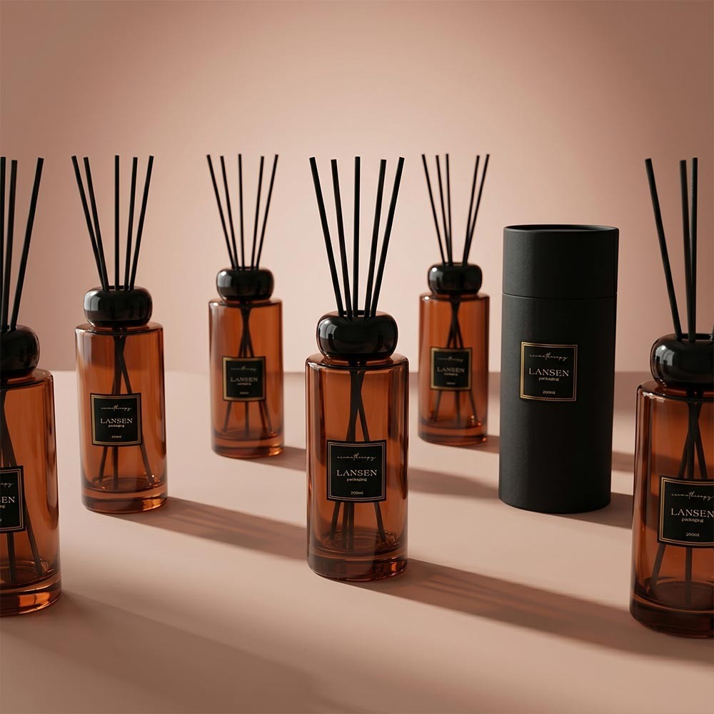 200ml cylindrical reed diffuser bottles with black labels and cylindrical gift tube packaging
