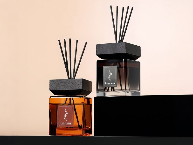 reed diffuser bottles with wooden cap