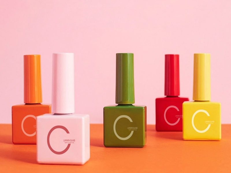 spray nail polish bottle