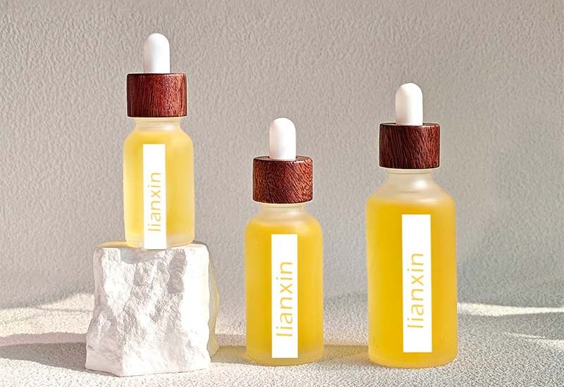 cbd dropper bottle with bamboo cap